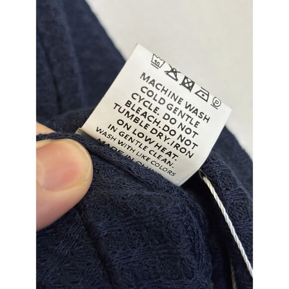 NWT Bloomchic Plus Sz 26 4X Blue Crossover Hem Waffle Knit Long Sleeve Top - Picture 8 of 15